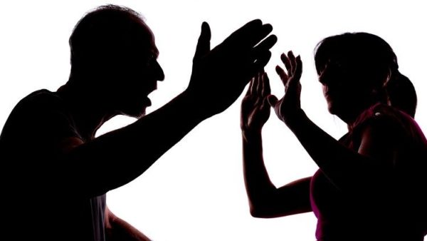 Projeto de Lei 286/2020 | Garante abrigamento de mulheres em situação de violência doméstica
