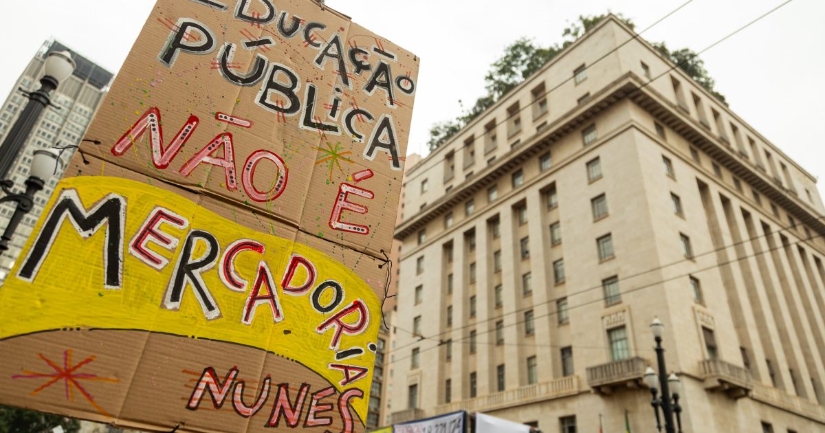 A luta por um aumento decente continua!