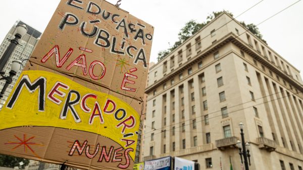 Educação em Greve! São Paulo na luta!